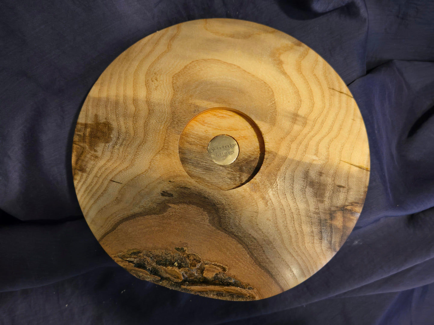 Flower Frog – Hickory 24.8cm						$50.00