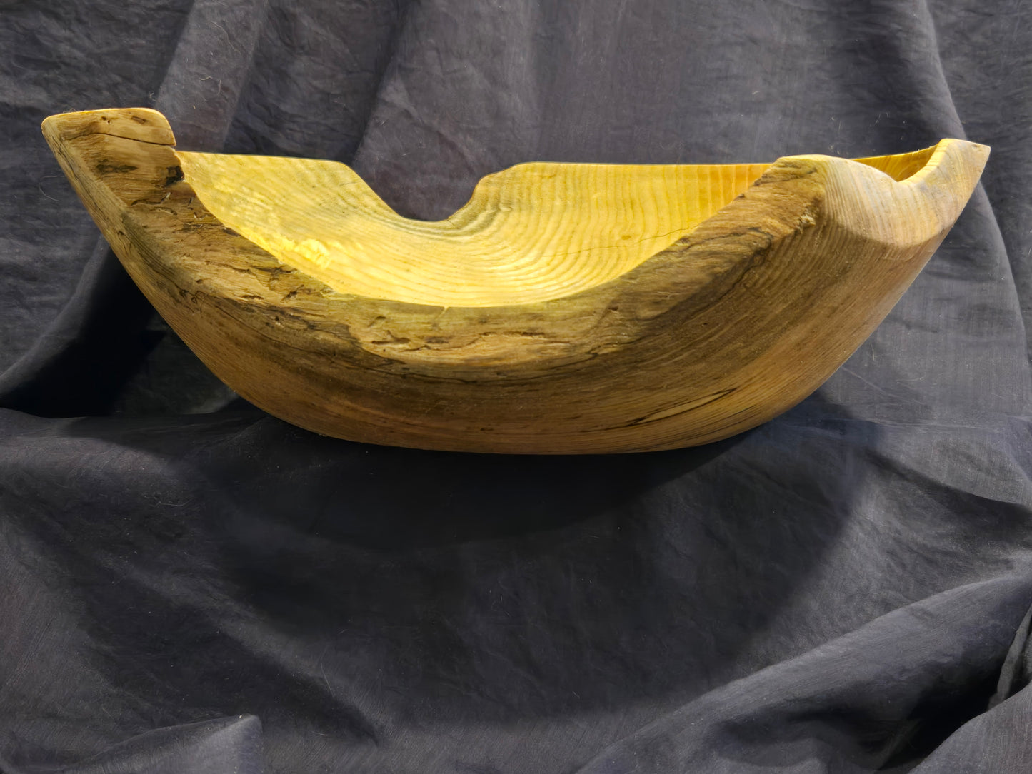 Live Edged Bowl – Spalted Ash						   $60.00
