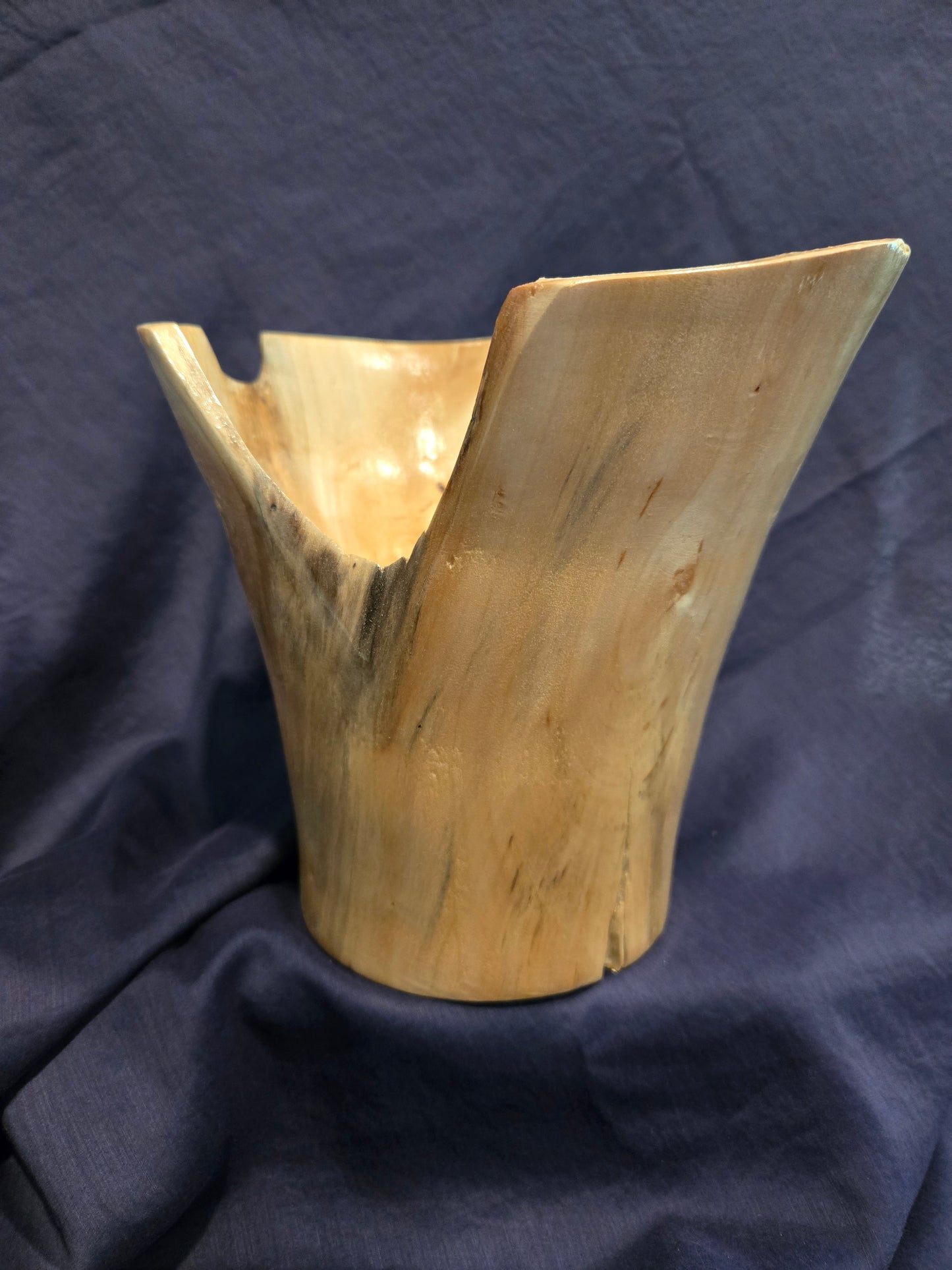 Live Edge Vase – Curly Willow						$60.00